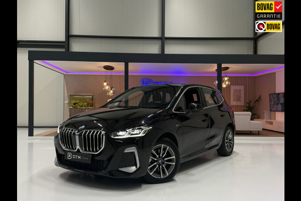 BMW 2 Serie Active Tourer 225e xDrive M-pakket Navi Camera Leder Acc Clima Carplay
