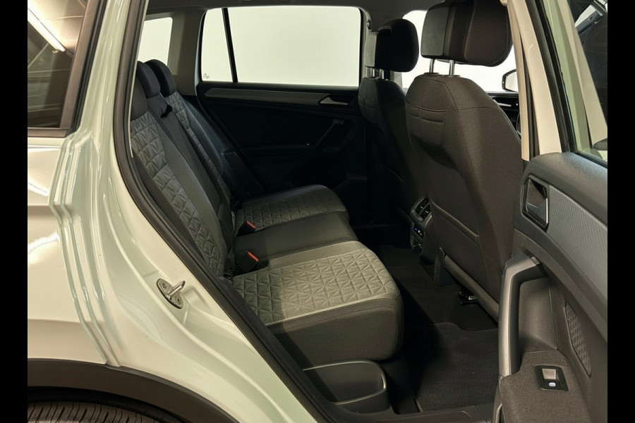 Volkswagen Tiguan E-Hybrid 245PK DSG LIFE NAVI/VIRTUAL/TREKHAAK
