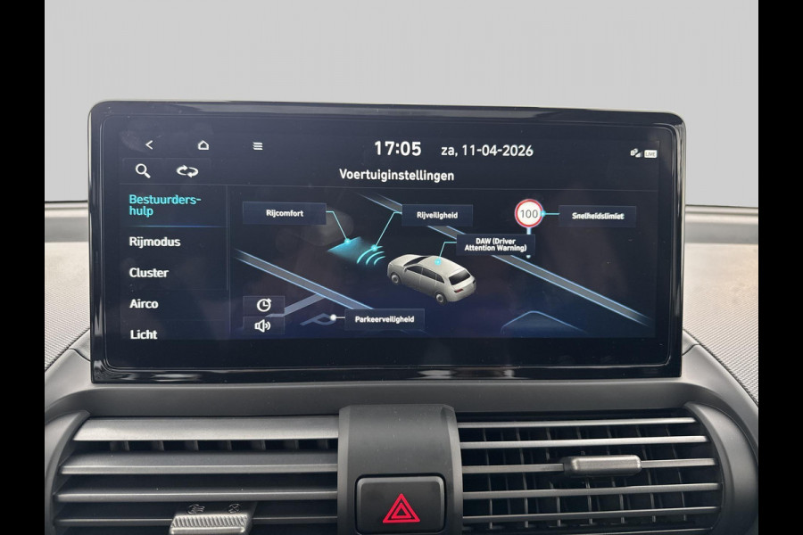 Hyundai Inster Evolve Sky 49 kWh Schuif/kantel dak | Adaptive cruise-control | Achteruitrij camera | Warmtepomp | stoel / stuur verwarming