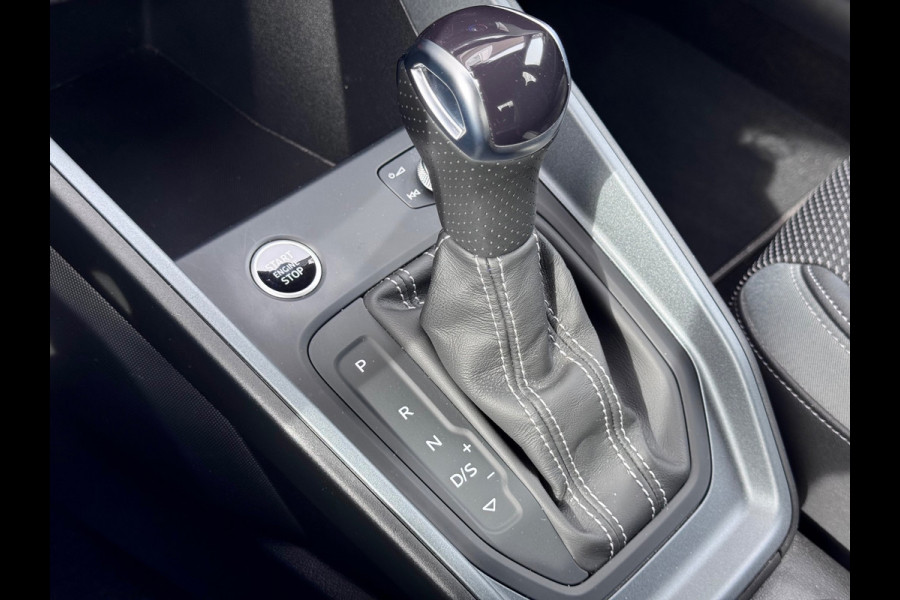 Audi A1 Sportback 30 TFSI S edition AppleCarPlay/MMI/PDC