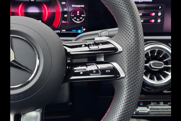 Mercedes-Benz CLA-Klasse 180 AMG Line 45s Pano/Camera/Sfeer/Keyless