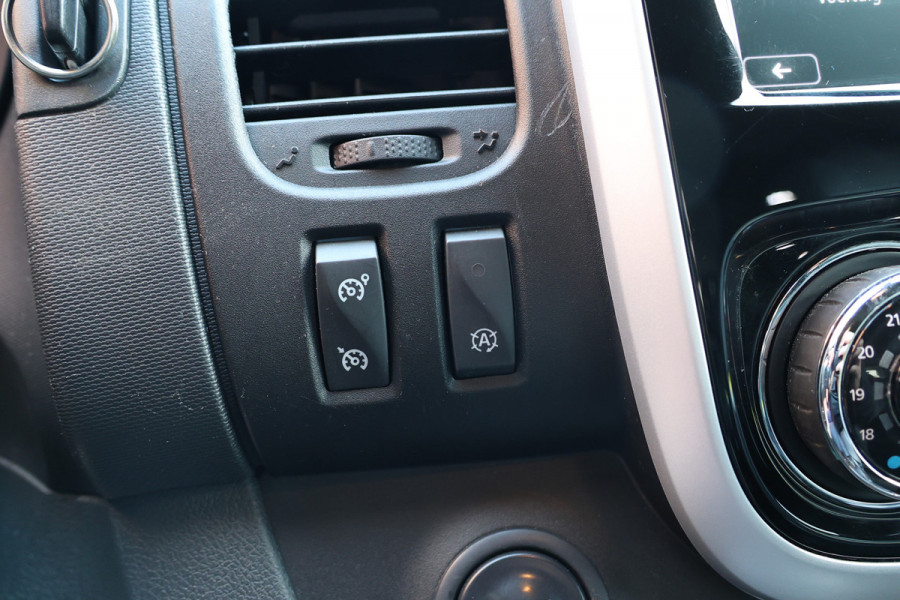 Opel Vivaro 1.6 CDTI L2H1 DC Irmscher 108/200 | Marge | BTW / BPM Vrij | Dubbel cabine | 5-Zitter | Camera | Navigatie | Stoelverwarming | Trekhaak | Alcantara | Nieuwe APK | NAP Logisch | Dealer onderhouden