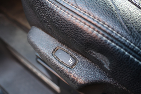 Opel Vivaro 1.6 CDTI L2H1 DC Irmscher 108/200 | Marge | BTW / BPM Vrij | Dubbel cabine | 5-Zitter | Camera | Navigatie | Stoelverwarming | Trekhaak | Alcantara | Nieuwe APK | NAP Logisch | Dealer onderhouden