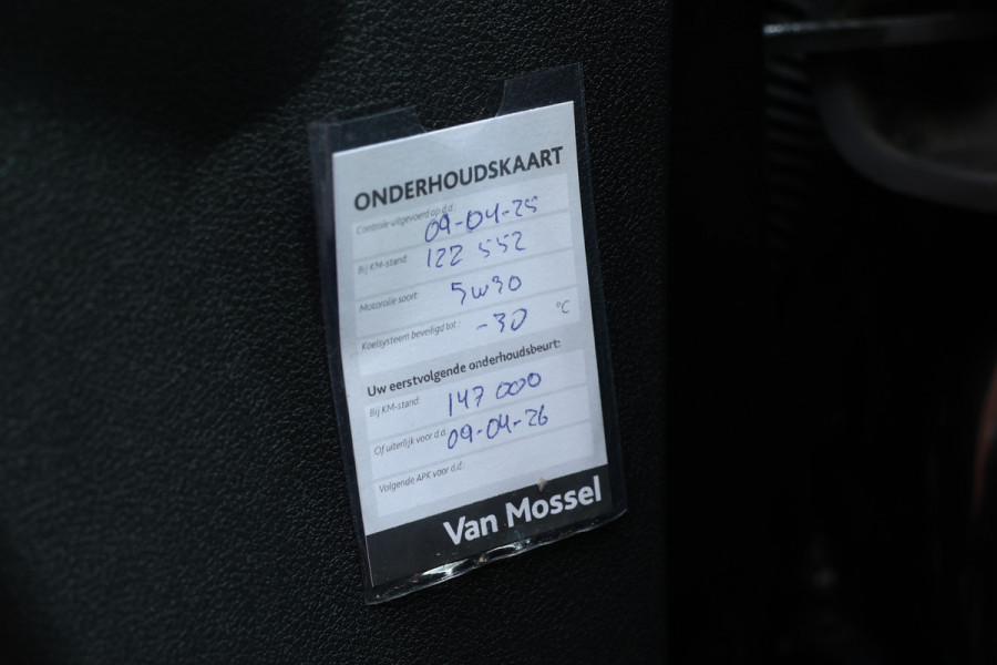 Opel Vivaro 1.6 CDTI L2H1 DC Irmscher 108/200 | Marge | BTW / BPM Vrij | Dubbel cabine | 5-Zitter | Camera | Navigatie | Stoelverwarming | Trekhaak | Alcantara | Nieuwe APK | NAP Logisch | Dealer onderhouden