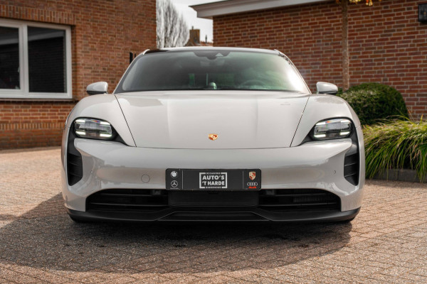 Porsche Taycan Sport Turismo | Krijt grijs | Pano | Sport design | Luchtvering | 21'' GTS