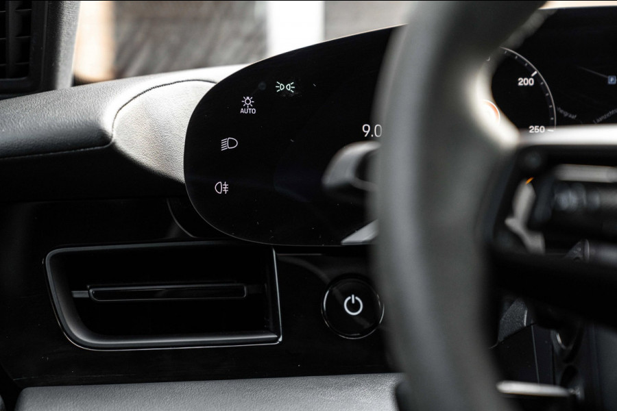 Porsche Taycan Sport Turismo | Krijt grijs | Pano | Sport design | Luchtvering | 21'' GTS