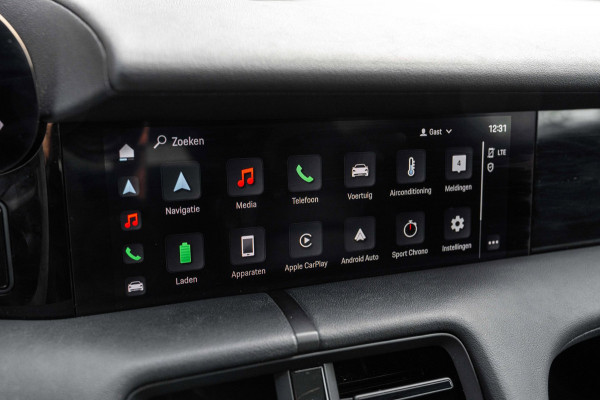 Porsche Taycan Sport Turismo | Krijt grijs | Pano | Sport design | Luchtvering | 21'' GTS