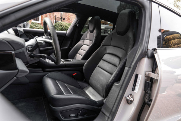 Porsche Taycan Sport Turismo | Krijt grijs | Pano | Sport design | Luchtvering | 21'' GTS