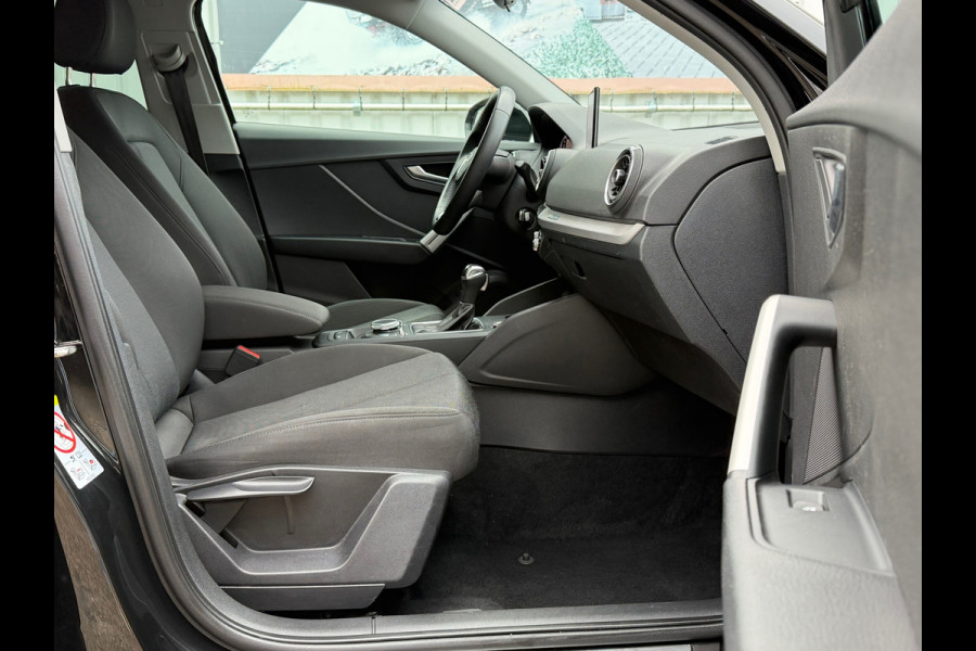 Audi Q2 35 TFSI Advanced edition Automaat 150Pk | Navigatie | Camera | Climate | Cruise | Led |17".