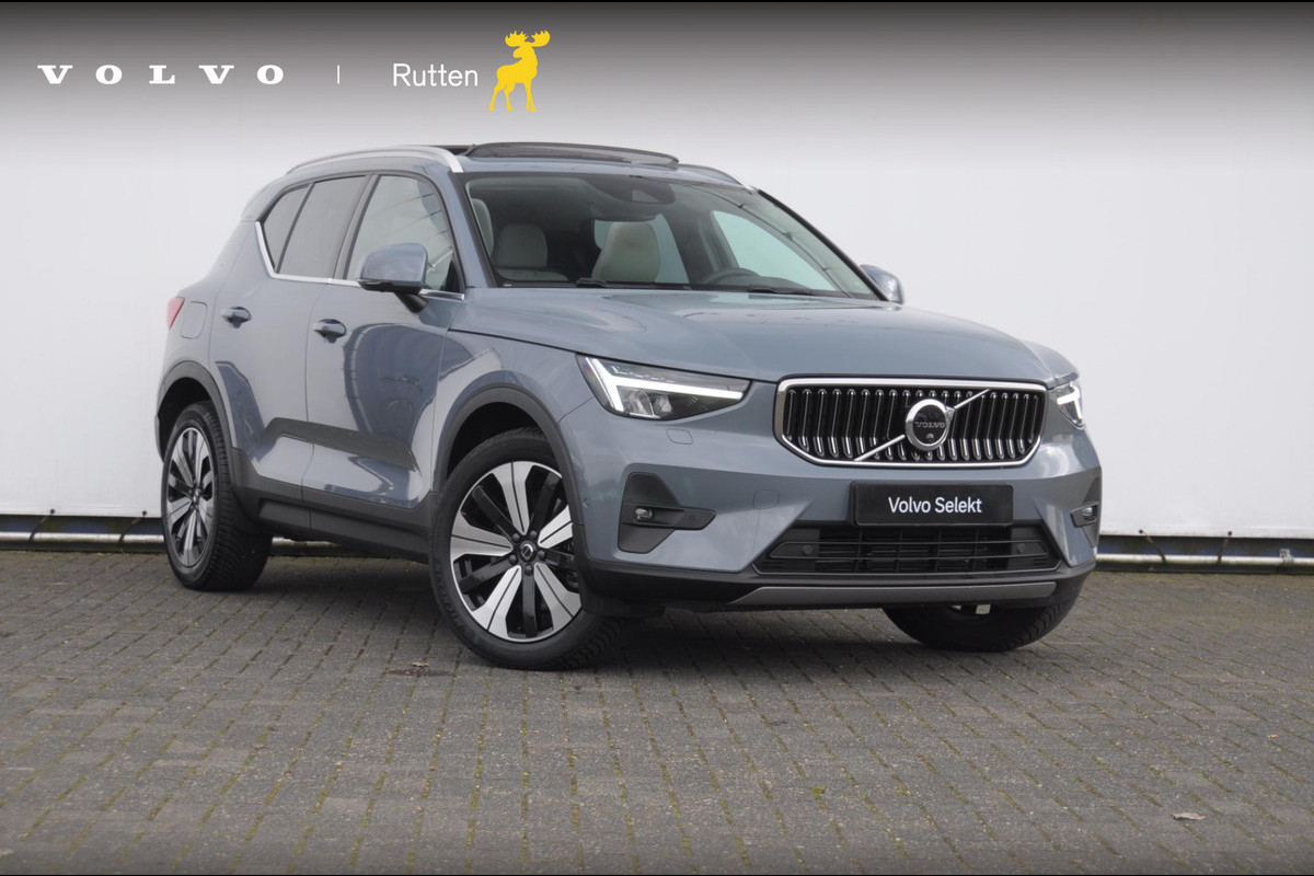Volvo XC40 T4 211PK Automaat Ultimate Bright / Panoramadak/ Elektrische stoelen met geheugen/ Elektrische achterklep/ Parkeersensoren met 360 Camera/ Stoel en stuurwielverwarming/ Mistlampen/ Luxe bekleding/ /19" Velgen/ Harman kardon audio/ Apple carplay