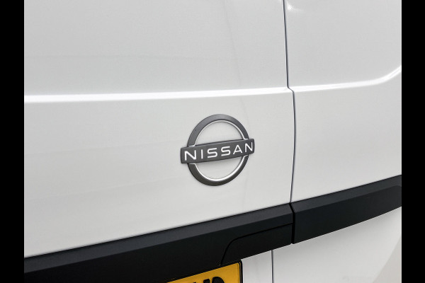 Nissan Townstar N-Connecta L2 45 kWh 100% EV. / Pdc.+Camera / Airco-ecc./ Radio-multimedia / Schuifdeur rechts / WLTP-actieradius: ca. 285 km / Apk 03-2028