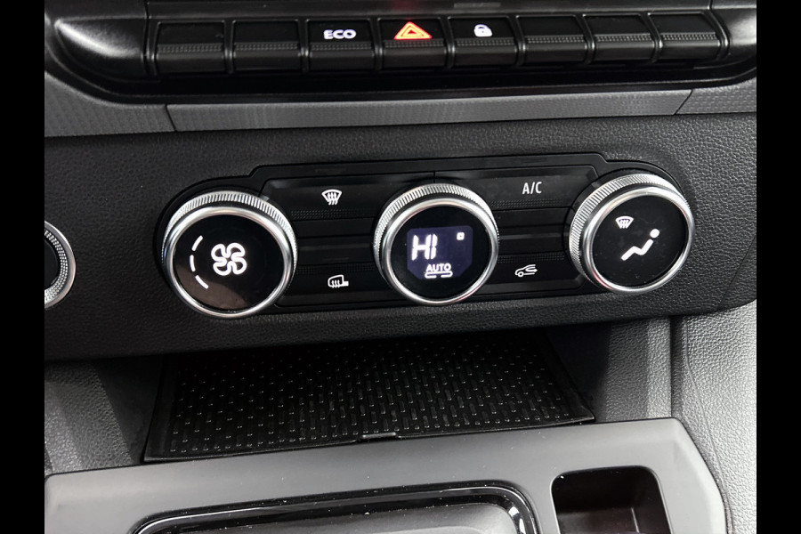 Nissan Townstar N-Connecta L2 45 kWh 100% EV. / Pdc.+Camera / Airco-ecc./ Radio-multimedia / Schuifdeur rechts / WLTP-actieradius: ca. 285 km / Apk 03-2028