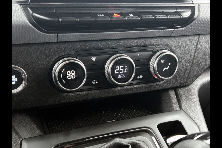 Nissan Townstar N-Connecta L2 45 kWh 100% EV. / Pdc.+Camera / Airco-ecc./ Radio-multimedia / Schuifdeur rechts / WLTP-actieradius: ca. 285 km  / Apk 03-2028