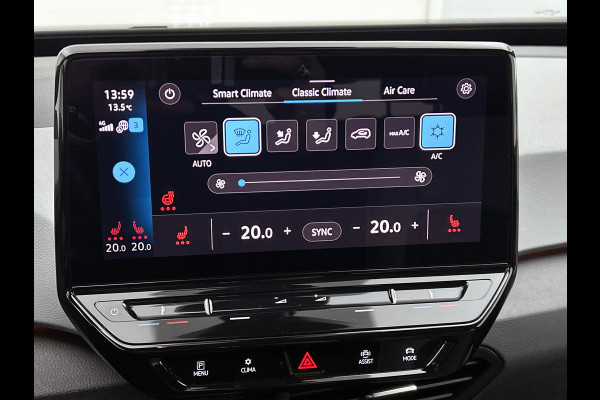 Volkswagen ID.3 First Plus 58 kWh / Trekhaak / Pdc+Camera / Xenon / Airco-ecc / Radio multimedia / Navigatie / Apk 12-2026