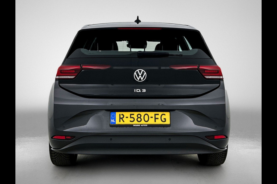 Volkswagen ID.3 Pro 62KWh Comfort / Navigatie / Pdc.V+A / Airco-ecc./ Xenon / Radio multimedia / Apk 08-2026