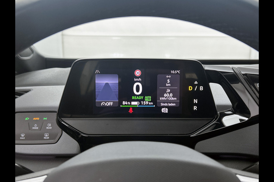 Volkswagen ID.3 Pro 62KWh Comfort / Navigatie / Pdc.V+A / Airco-ecc./ Xenon / Radio multimedia / Apk 08-2026