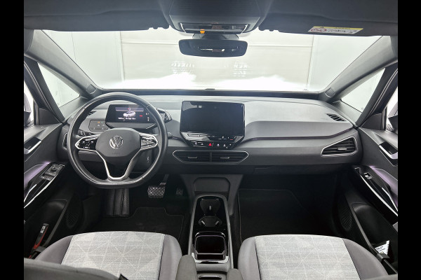 Volkswagen ID.3 Pro 62KWh Comfort / Navigatie / Pdc.V+A / Airco-ecc./ Xenon / Radio multimedia / Apk 08-2026
