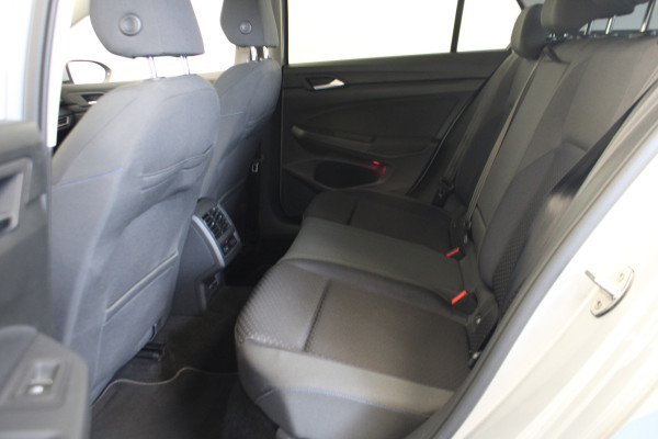 Volkswagen Golf 1.0 TSI Life Business |Pano|Stoel/stuur verw.|