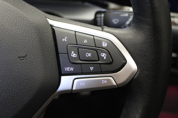 Volkswagen Golf 1.0 TSI Life Business |Pano|Stoel/stuur verw.|