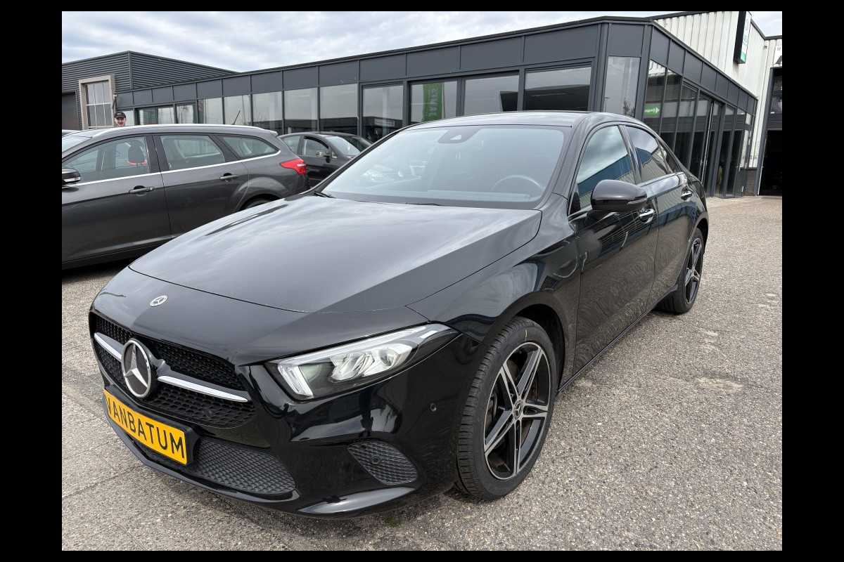 Mercedes-Benz A-Klasse 250 e Business Solution AMG night pack widescreen Soundsystem am