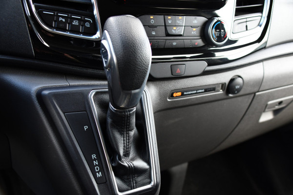 Ford Transit Custom 300 2.0 TDCI L2H1 Limited DC PB Edition