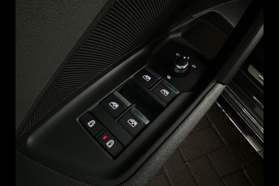 Audi A3 Sportback 30 TFSI S Line Pano|Sfeer|Night|Leer|CarPlay