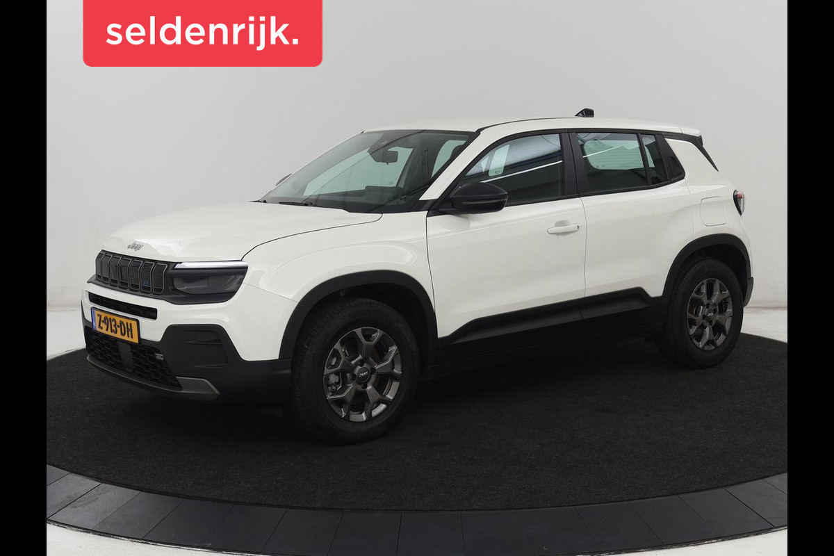 Jeep Avenger Longtitude 54 kWh | SOH 96.6% | Stoelverwarming | Carplay | Navigatie | Full LED | Warmtepomp | Keyless | Climate control | Digital Cockpit | Cruise control