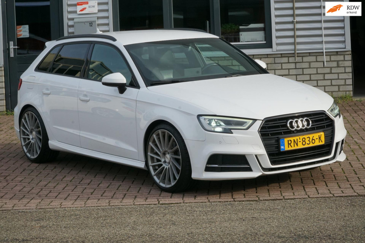 Audi A3 Sportback 1.5 TFSI CoD Sport S Line Edition