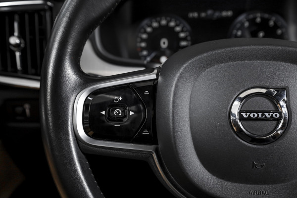 Volvo S90 2.0 T4 190 PK Momentum+ - Automaat Orig. NL | Polestar Engineerd | Dig. Cockpit | Cruise | Stoelverw. | PDC | NAV + App. Connect | ECC | Elek.Trekhaak | LM 18" |