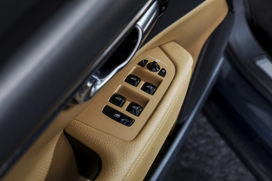 Volvo S90 2.0 T4 190 PK Momentum+ - Automaat Orig. NL | Polestar Engineerd | Dig. Cockpit | Cruise | Stoelverw. | PDC | NAV + App. Connect | ECC | Elek.Trekhaak | LM 18" |