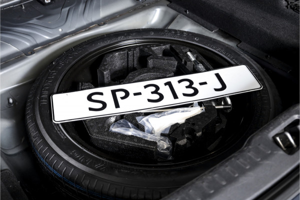 Volvo S90 2.0 T4 190 PK Momentum+ - Automaat Orig. NL | Polestar Engineerd | Dig. Cockpit | Cruise | Stoelverw. | PDC | NAV + App. Connect | ECC | Elek.Trekhaak | LM 18" |