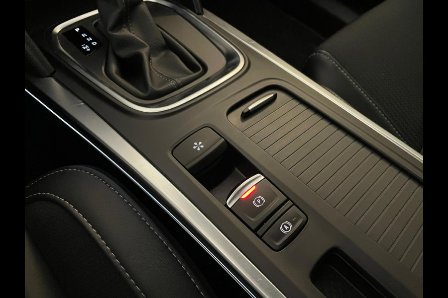 Renault Mégane Estate 1.3 TCe 140 Techno AIRCO NAVI CRUISE ELEK RAMEN CENT VERG VELGEN PRIVACYGLAS ZEER NETTE AUTO