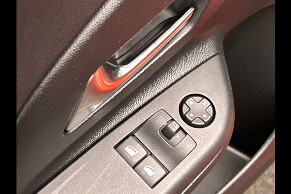 Opel Corsa 1.2 Elegance | Apple/Carplay | Trekhaak | Camera | Lichtmetaal