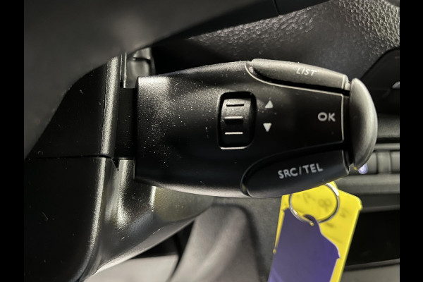 Peugeot Expert 2.0 BlueHDI 180PK Dubbele Cabine Automaat Navigatie Parkeersensoren Clima Control Trekhaak