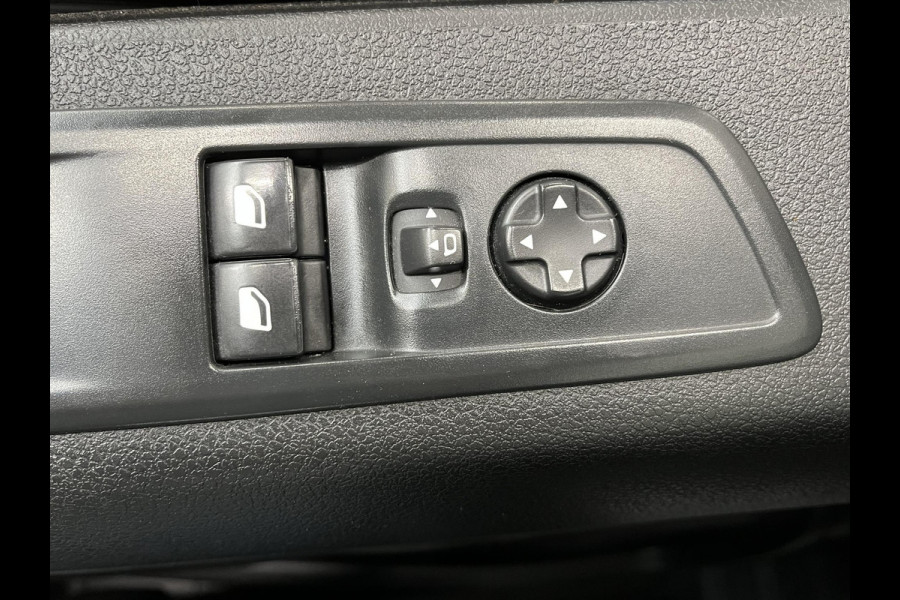Peugeot Expert 2.0 BlueHDI 180PK Dubbele Cabine Automaat Navigatie Parkeersensoren Clima Control Trekhaak