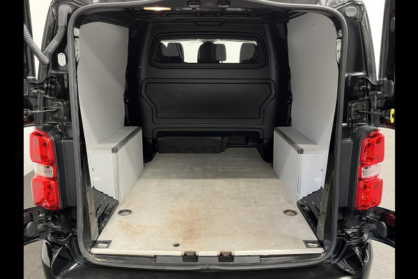 Peugeot Expert 2.0 BlueHDI 180PK Dubbele Cabine Automaat Navigatie Parkeersensoren Clima Control Trekhaak