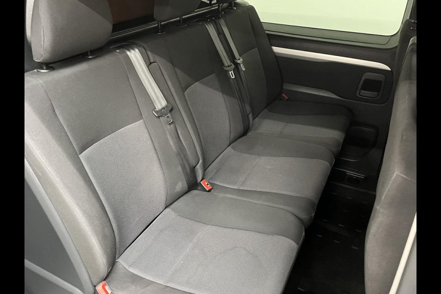Peugeot Expert 2.0 BlueHDI 180PK Dubbele Cabine Automaat Navigatie Parkeersensoren Clima Control Trekhaak