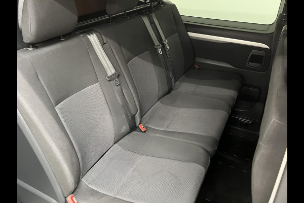 Peugeot Expert 2.0 BlueHDI 180PK Dubbele Cabine Automaat Navigatie Parkeersensoren Clima Control Trekhaak