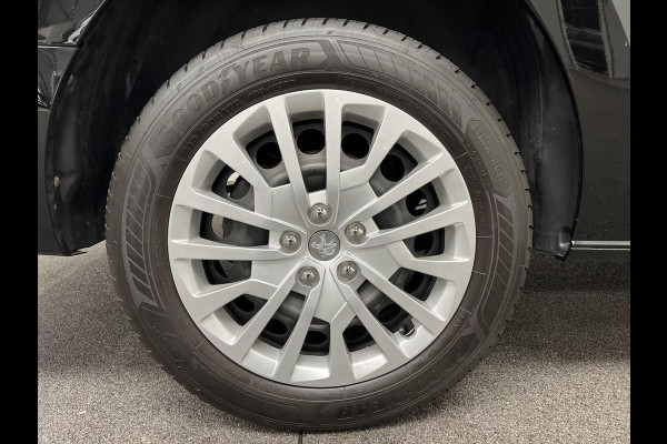 Peugeot Expert 2.0 BlueHDI 180PK Dubbele Cabine Automaat Navigatie Parkeersensoren Clima Control Trekhaak