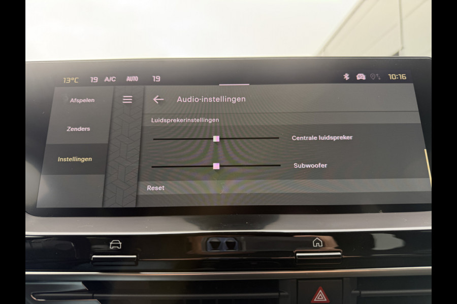 Citroën C5 X 225pk Plug-in Hybrid Shine (Elektrisch Schuifdak - Leder incl verwarming/geheugen - Elektrische Klep - HiFi - 360gr Camera - Ada