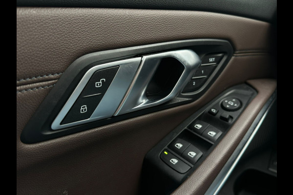 BMW 3 Serie Touring 320i High Executive, Automaat, Leder, Virtual Cockpit, Cruise, Memory, NAP