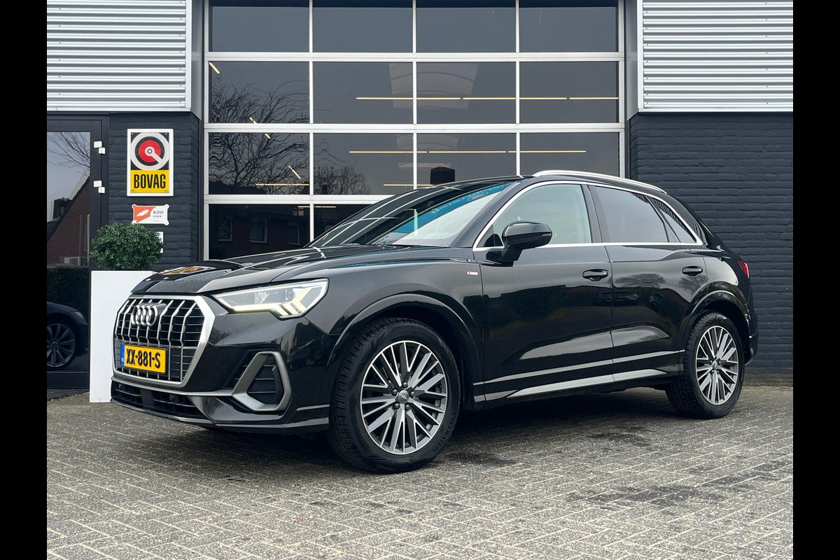 Audi Q3 35 TFSI 3x S Line Pro, Automaat, Pano, CarPlay, Camera, Cruise, Virtual Cockpit, 19"LM