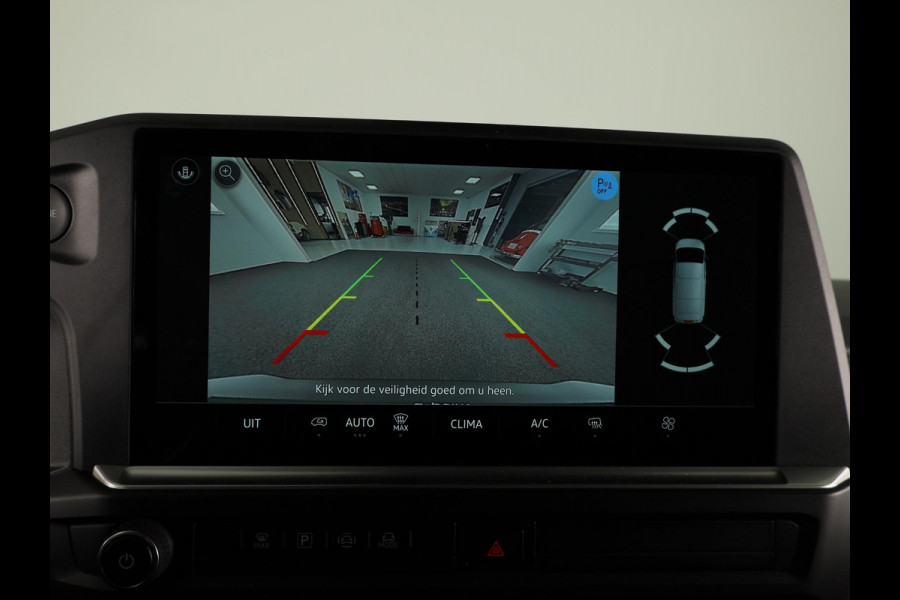 Volkswagen Transporter 2.0 TDI L1H1 28 Life | Adaptieve Cruise Control | App Connect (Android & Apple) | Camera