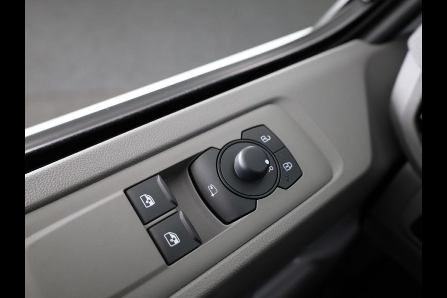 Volkswagen Transporter 2.0 TDI L1H1 28 Life | Adaptieve Cruise Control | App Connect (Android & Apple) | Camera