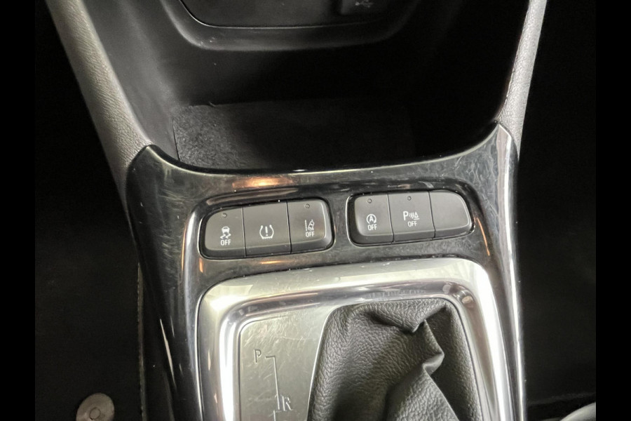Opel Crossland X 1.2 Turbo Innovation Achteruitrijcamera, stoelverwarming, stuurverwarming en voorruitverwarming