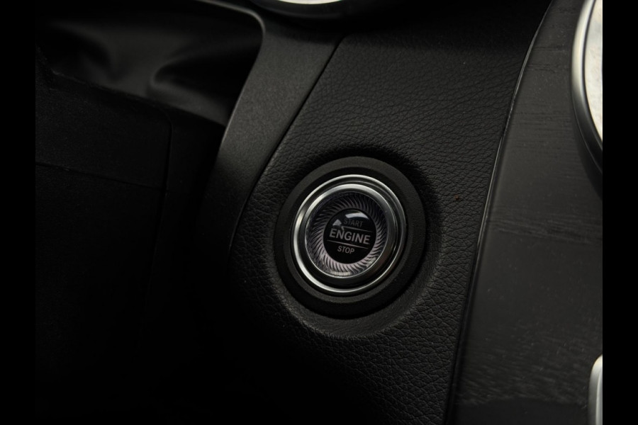 Mercedes-Benz GLC Coupé 200 AMG M2020 NAVI LEDER LED SPORTVELGEN CLIMATE PDC CAMERA