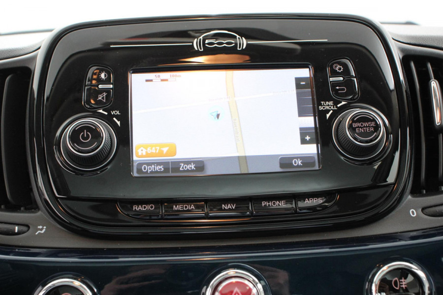 Fiat 500 1.2 Lounge Navigatie Climate Control Lederen Bekleding Panoramadak Cruise Control Bluetooth Parkeersensoren Lichtmetalen velgen