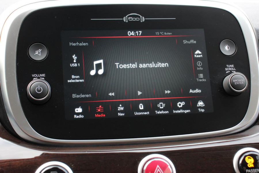 Fiat 500X Fiat 500X 1,4 Turbo 150pk Yacht Club Automaat | Leder | Navigatie | Audio | Canvas vouwdak | Adaptive Cruise Control | Camera | Dab | Led | 18" Lichtmetalen Velgen | Extra getint glas