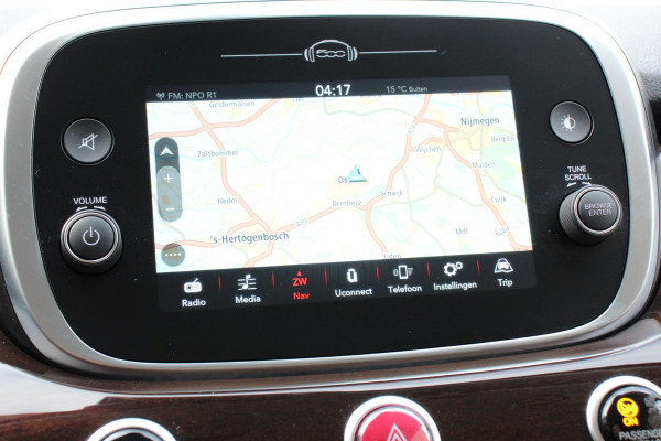 Fiat 500X Fiat 500X 1,4 Turbo 150pk Yacht Club Automaat | Leder | Navigatie | Audio | Canvas vouwdak | Adaptive Cruise Control | Camera | Dab | Led | 18" Lichtmetalen Velgen | Extra getint glas