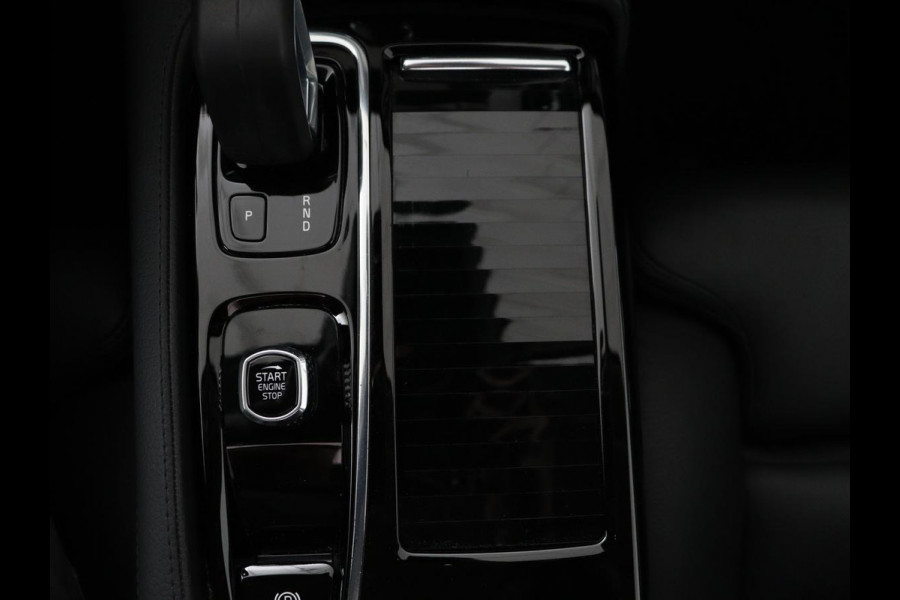 Volvo V90 2.0 T6 Plug In AWD Inscription | SOH 97% | Panoramadak | Head-Up | Leder | Harman/Kardon | 20'' | 360 Camera | Stoelverwarming | Keyless | Carplay | Full LED | Stuurverwarming | PHEV